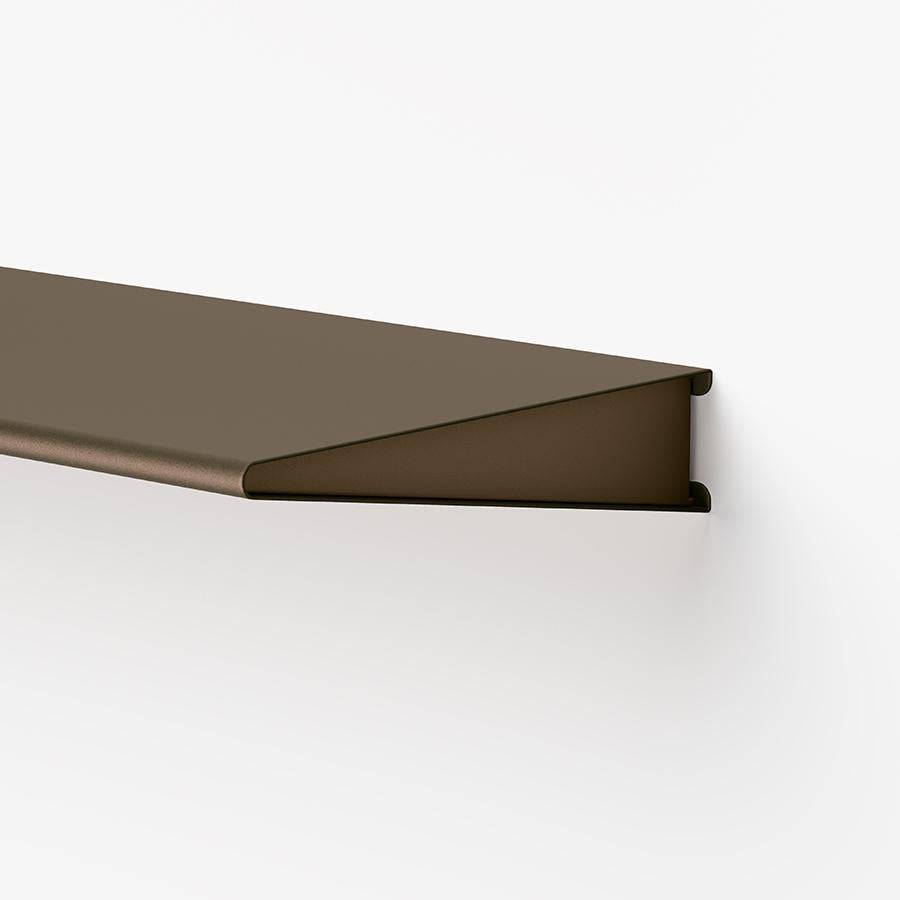 Mensola a parete Pezzani Ala Mensola, struttura in stile moderno con supporti robusti, ideale per esposizione e decorazione.