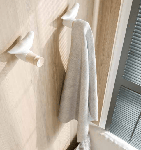 Sedia Birdy La Seggiola in bianco con design moderno e schienale ergonomico, ideale per ambienti interni contemporanei