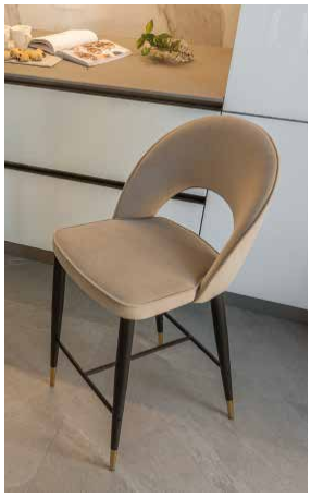 Opera Stool La Seggiola