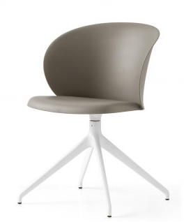 Sedia Tuka 360 PP Connubia in colore tortora con design moderno e struttura in plastica resistente.