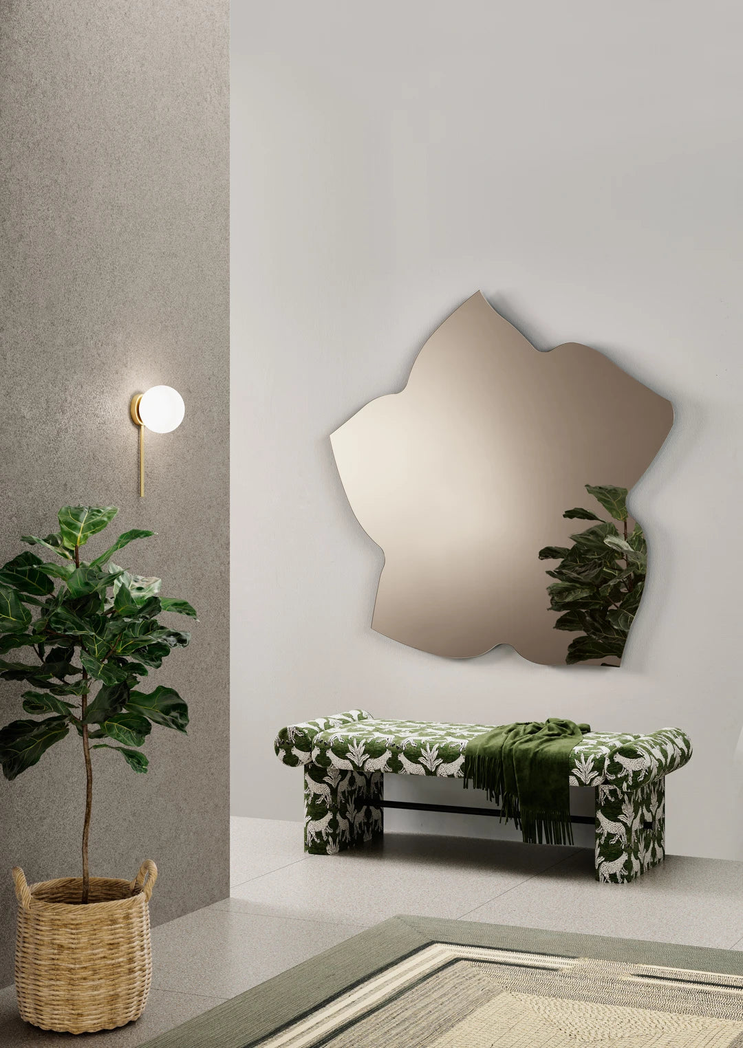 Specchiera Ikone Pepper Ikone con cornice in stile moderno, riflette luce e stile, immagine dettagliata della specchiera.