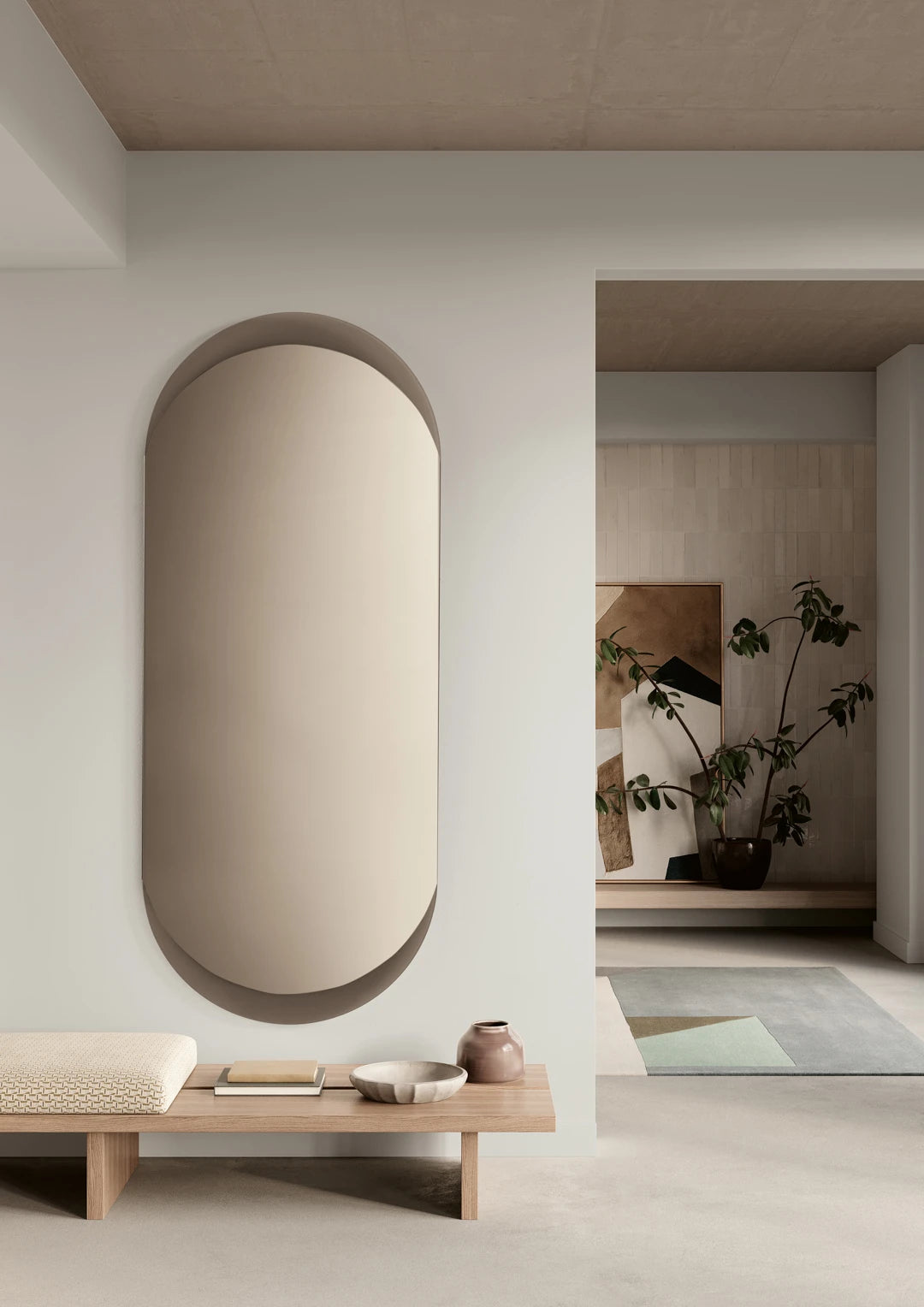 Specchio Nox Ikone con cornice elegante, riflesso chiaro e dettagli raffinati, ideale per arredi moderni e sofisticati.