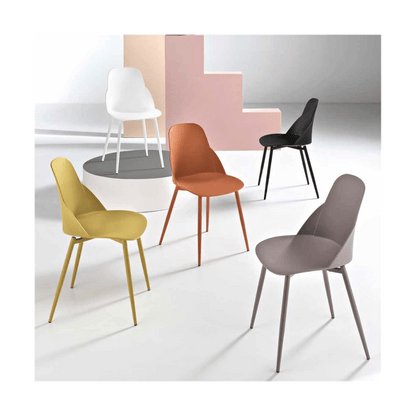Sedia Mila Ikone in polipropilene con struttura in metallo, design moderno, sedie living eleganti e robuste.